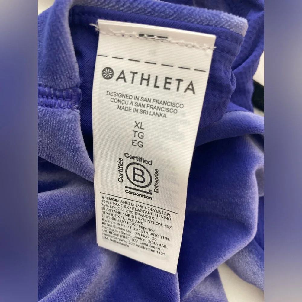 Athleta Velvet Cut Out Crop Top Sports Bra Velour Purple D-DD XL Extra Large